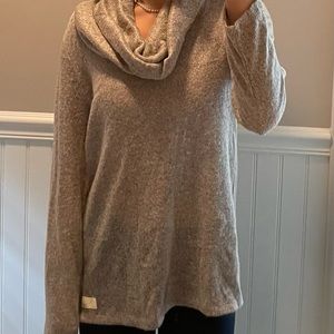 DKNY never worn sweater